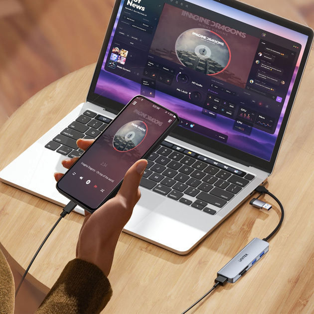 USB-хаб Unitek uHUB P5+ 5-in-1 USB 5Gbps Hub with SD and Micro SD Card Reader (H1320AGY01) - зображення 4