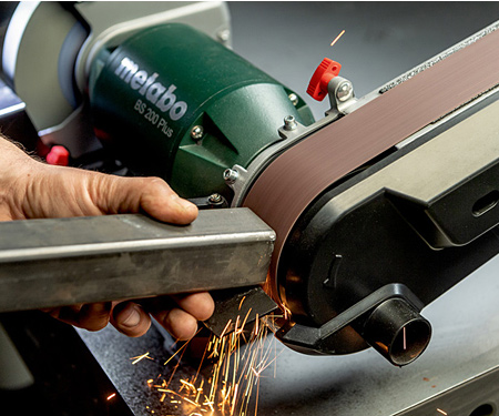 Профессиональная комбинированная точилка Metabo BS 200 Plus :600 Вт, диск 200мм,шлифлента 1020мм, 2.7 Нм - изображение 4