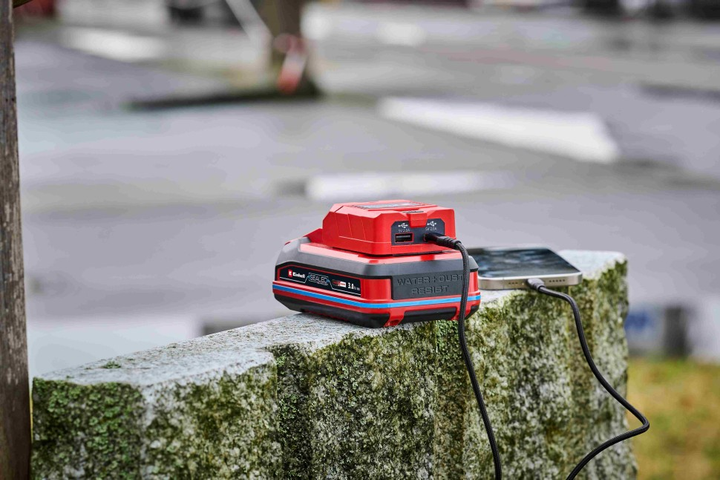 Аккумуляторный адаптер для зарядки USB-устройств Einhell TC-CP 18 Li USB A/C-Solo (4514148) - изображение 9