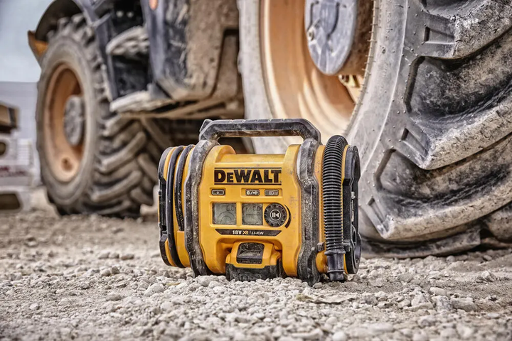 Профессиональный компрессор воздушный аккумуляторный DeWALT DCC018N: без АКБ, 11бар (DCC018N) - изображение 7