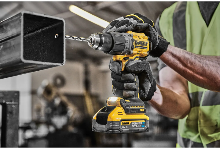 Набор из двух бесщеточных инструментов DeWALT DCK2050H2T : с АКБ 2шт-18V 5Ah+ЗП - изображение 5