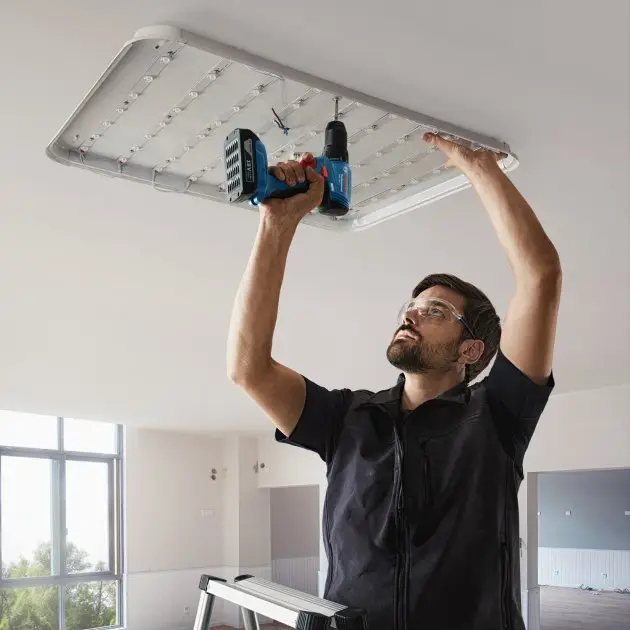 Мощная аккумуляторная ударная дрель-шуруповерт Bosch Professional GSB 185-LI с 2 акб GBA 18V 2.0Ah+ЗУ - Фото 10 Мощная аккумуляторная ударная дрель-шуруповерт Bosch Professional GSB 185-LI с 2 акб GBA 18V 2.0Ah+ЗУ - изображение 10