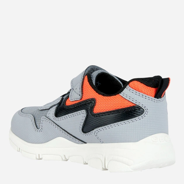 Sneakersy chłopięce na rzepy Geox J267NA0CE14-C0051 33 Szare (8050036985255) - obraz 3