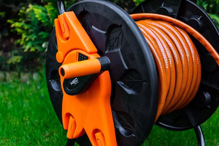 Підставка для садового шланга NEO Tools пластикова до 60 м 1/2" шланга 15-791 (5907558451344) - зображення 6