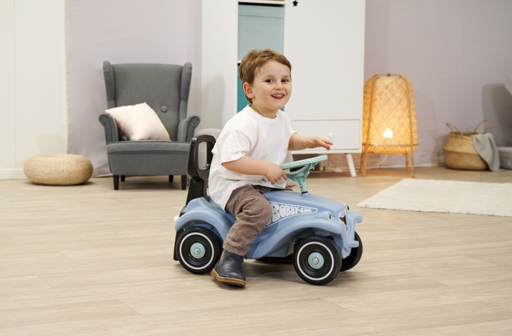 Jeździk BIG Bobby Car Classic Błękitny 56354 (4004943561457) - obraz 4