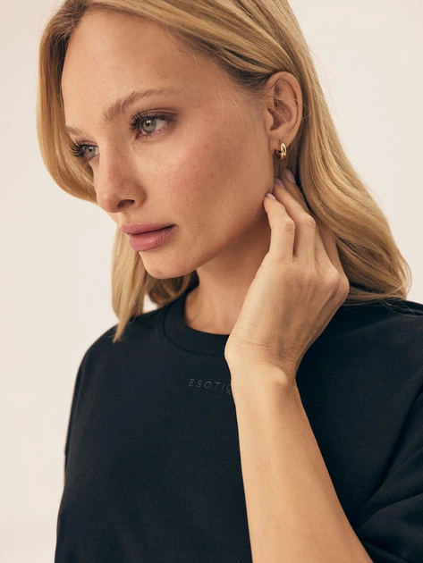 Футболка бавовняна оверсайз жіноча Esotiq Ruthie 42493-99X M Чорна (5903972504598) - зображення 4