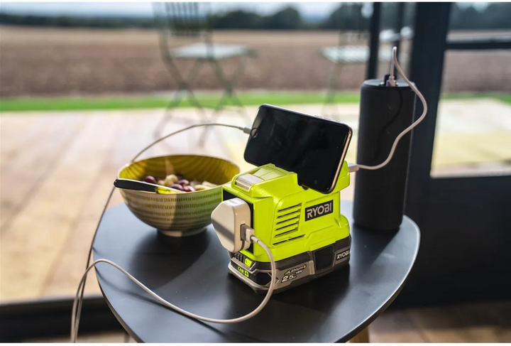 Inwerter napięcia akumulatorowy RYOBI ONE+ RY18BI150A-0, 220 Volt, 150W (bez akumulatora i ładowarki) (5133004895) - obraz 4