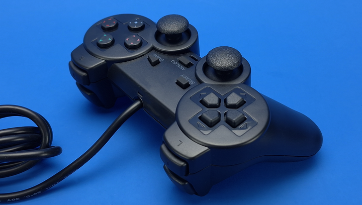 Набор Консоль Sony PlayStation 2 Slim SCPH-9xxx Chip Black Б/У + Геймпад Проводной RMC - Фото 7 Набор Консоль Sony PlayStation 2 Slim SCPH-9xxx Chip Black Б/У + Геймпад Проводной RMC - изображение 7