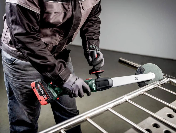 Аккумуляторная шлифмашина для угловых сварочных швов Metabo KNSVB 18 LTX BL 150 у MetaBox 185 XL, без акб и з/у (601765840) - изображение 2