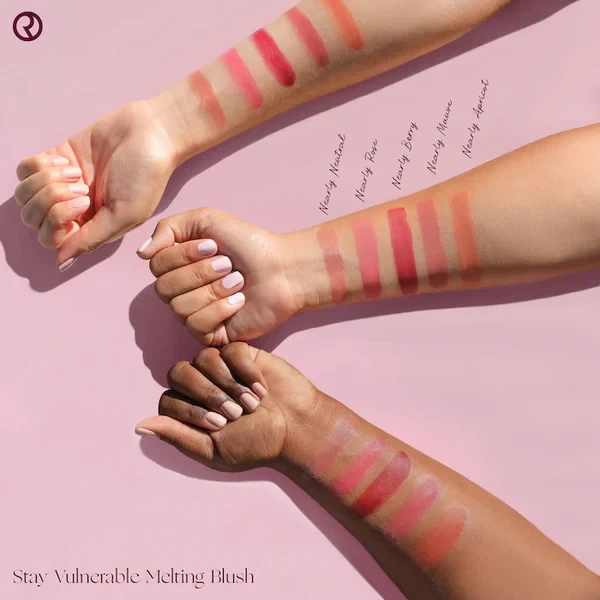 Кремові рум`яна Rare Beauty Stay Vulnerable Melting Cream Blush відтінок Nearly Rose, 5 g - Фото 4 Кремові рум`яна Rare Beauty Stay Vulnerable Melting Cream Blush відтінок Nearly Rose, 5 g - изображение 4