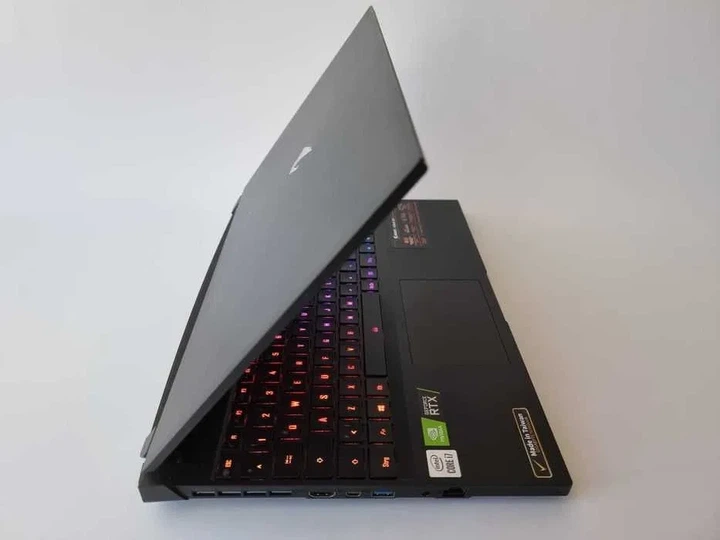 Ноутбук Gigabyte AORUS 15P I7 11800H/RTX 3070/RAM 16GB/SSD 1TB/300Hz Б\В - зображення 2