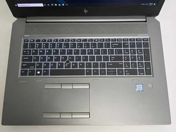 Ноутбук HP Zbook 17 G6 I7 9850H/RTX 3000/RAM 16GB/SSD 512GB/WIN 11 Pro Б\В - Фото 4 Ноутбук HP Zbook 17 G6 I7 9850H/RTX 3000/RAM 16GB/SSD 512GB/WIN 11 Pro Б\В - зображення 4