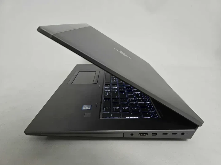 Ноутбук HP Zbook 17 G6 I7 9850H/RTX 3000/RAM 16GB/SSD 512GB/WIN 11 Pro Б\В - Фото 6 Ноутбук HP Zbook 17 G6 I7 9850H/RTX 3000/RAM 16GB/SSD 512GB/WIN 11 Pro Б\В - зображення 6