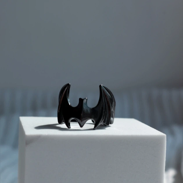 Безразмерное мужское кольцо из стали Bat - изображение 8