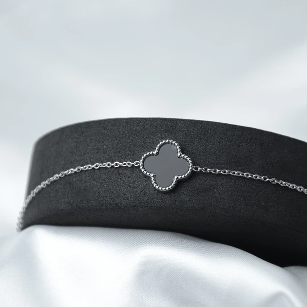 Жіночий браслет на руку з нержавіючої сталі Clover Charm - Фото 4 Жіночий браслет на руку з нержавіючої сталі Clover Charm - зображення 4