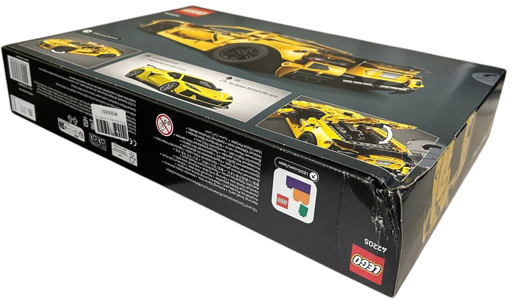 Zestaw klockow LEGO Technic Chevrolet Corvette Stingray 732 elementy (42205) (955555909306514) - Outlet - obraz 2
