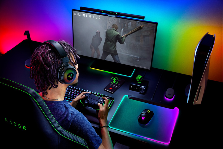 Słuchawki Razer Kraken V4 Pro Wireless (RZ04-05160100-R3M1) - obraz 8