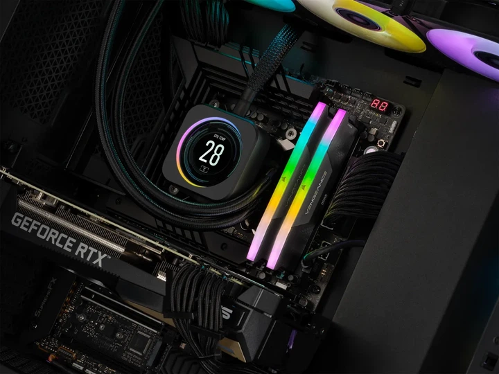 Оперативна пам'ять Corsair DDR5-7000 65536MB PC5-56000 (Kit of 2x32768) Vengeance RGB Black (CMH64GX5M2B7000C40) - зображення 6