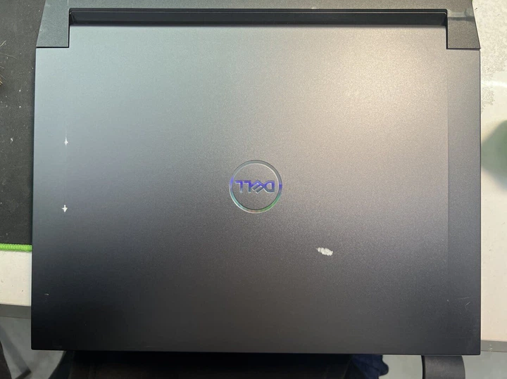Игровой ноутбук Б-класс Dell G16 7630 / 16" (2560x1600) IPS / Intel Core i9-13900HX (24 (32) ядра по 3.9 - 5.4 GHz) / 32 GB DDR5 / 960 GB SSD / nVidia GeForce RTX 4070, 8 GB GDDR6, 128-bit / WebCam б/у - Фото 3 Игровой ноутбук Б-класс Dell G16 7630 / 16" (2560x1600) IPS / Intel Core i9-13900HX (24 (32) ядра по 3.9 - 5.4 GHz) / 32 GB DDR5 / 960 GB SSD / nVidia GeForce RTX 4070, 8 GB GDDR6, 128-bit / WebCam б/у - изображение 3