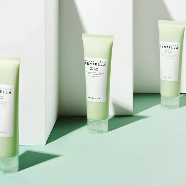 Пенка для умывания Skin1004 Madagascar Centella Tea-Trica Bha Foam125ml - изображение 2