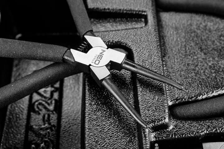 Набір щипців NEO Tools для стопорних кілець 4 шт. 84-240 (5907558424379) - зображення 6