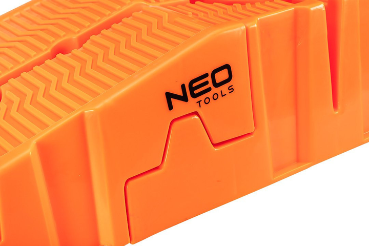 Najazd samochodowy NEO Tools 3 t 2 szt 10-478 (5907558495874) - obraz 4