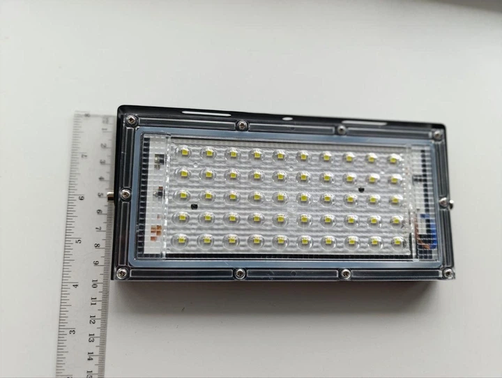 Светодиодный прожектор 50W 50вт 6500К 220V 220В IP65 art.001 - Фото 4 Светодиодный прожектор 50W 50вт 6500К 220V 220В IP65 art.001 - изображение 4