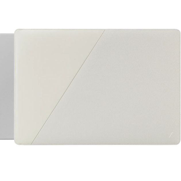 Чохол Native Union Stow Slim 16" Sleeve Case Sandstone for MacBook Pro 16"/MacBook Air 15" (STOW-MBS-SAN-16) - Фото 4 Чохол Native Union Stow Slim 16" Sleeve Case Sandstone for MacBook Pro 16"/MacBook Air 15" (STOW-MBS-SAN-16) - зображення 4