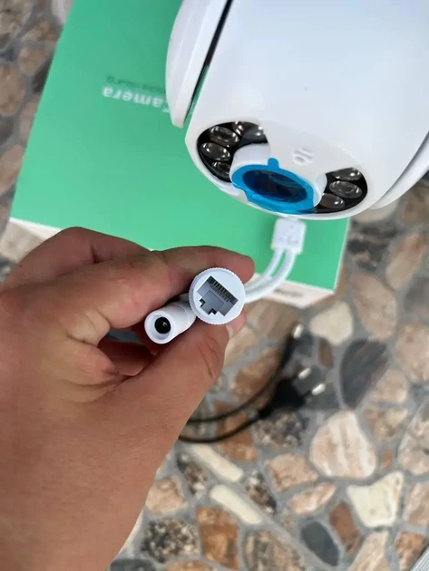 Уличная камера UKC Видеонаблюдения WIFI IP беспроводная наружная поворотная PTZ 360 с блоком питания - Фото 2 Уличная камера UKC Видеонаблюдения WIFI IP беспроводная наружная поворотная PTZ 360 с блоком питания - изображение 2