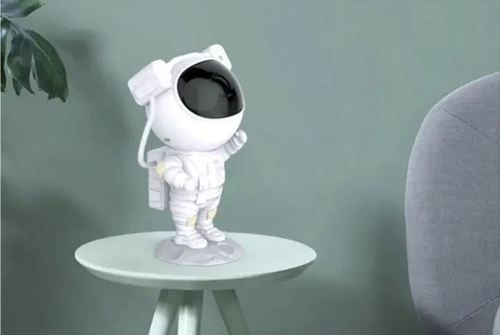 Ночник LED звездное небо Astronaut с пультом 120х113х228 мм 8 режимов - изображение 8