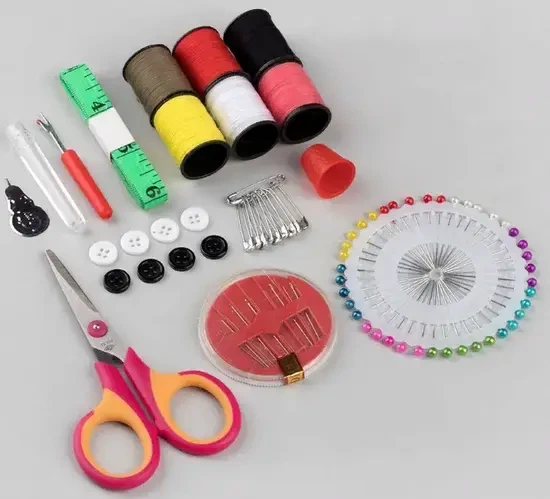 Набір для шиття Insta Sewing Kit Tasy to Thread - Фото 2 Набір для шиття Insta Sewing Kit Tasy to Thread - зображення 2