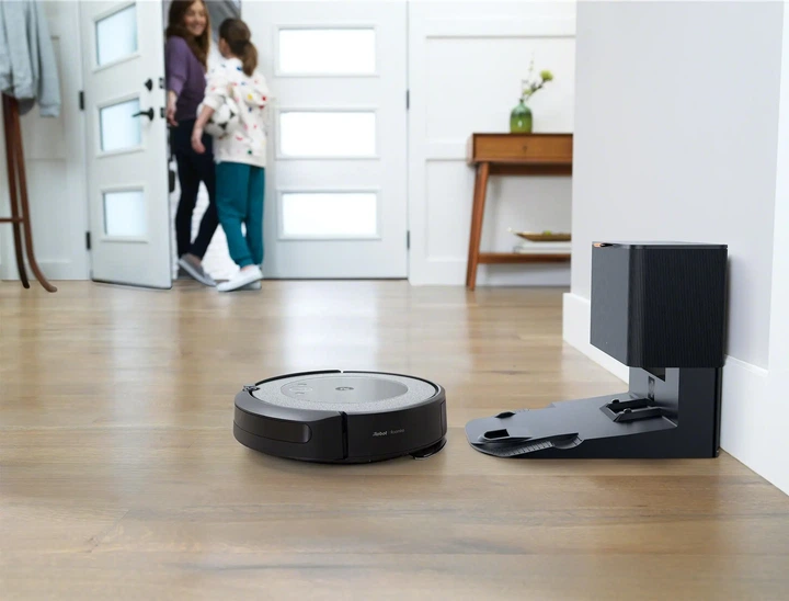 Робот-пилосос з вологим прибиранням iRobot Roomba Combo i5+ (i557840) - зображення 4