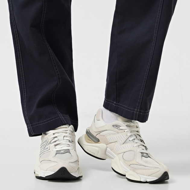 Жіночі кросівки New Balance 9060 U9060WHT 37 Бежеві (197966537630) - зображення 2
