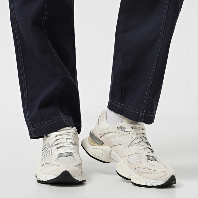 Buty sportowe męskie New Balance 9060 U9060WHT 44 Beżowe (197966537746) - obraz 2