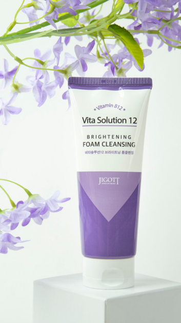 Pianka do mycia twarzy Jigott Vita Solution 12 rozjaśniająca 180 ml (8809541281877) - obraz 4
