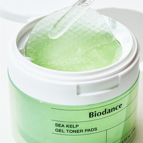 Гелеві пади Biodance Sea Kelp Gel Toner Pad заспокійливі зволожуючі, 60 шт - Фото 2 Гелеві пади Biodance Sea Kelp Gel Toner Pad заспокійливі зволожуючі, 60 шт - зображення 2