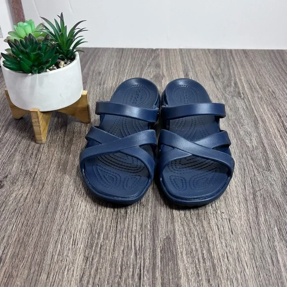 Жіночі сандалі Crocs Meleen Crossband Sandal Navy (42-43, синій) - зображення 11