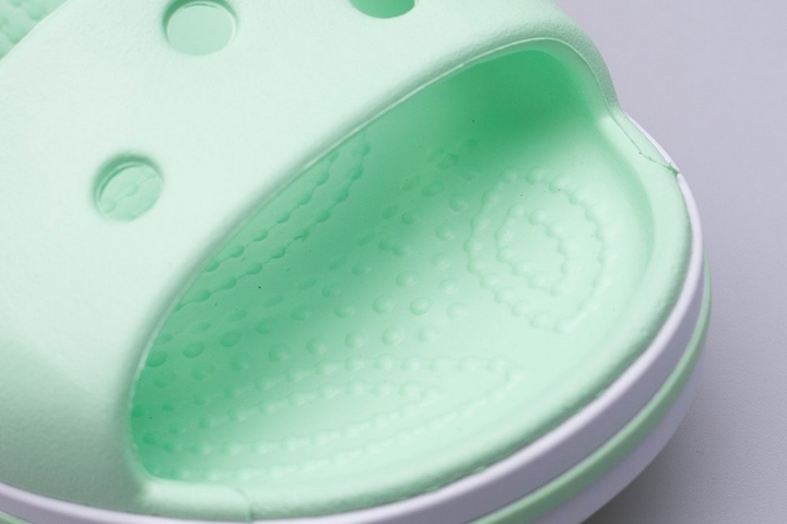 Дитячі сандалії для дівчинки Crocs Crocband Sandal Neon Mint (27/28, м'ятні) - изображение 6