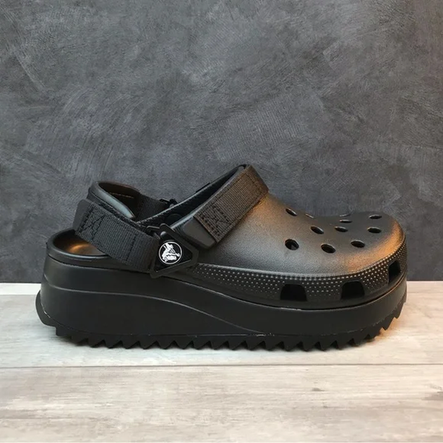 Жіночі крокси Crocs Classic Hiker Clog Black/Black (42-43, чорний) - зображення 6