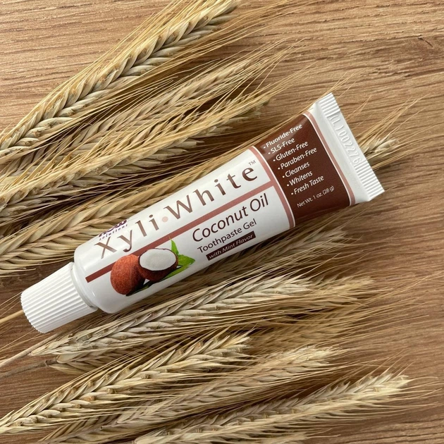 Гелева зубна паста NOW Foods Solutions XyliWhite кокосова олія зі смаком м'яти 1 унція 28 г органічна
