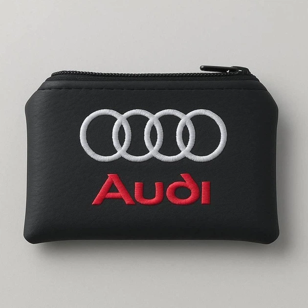 Ключница с логотипом AUDI на молнии из экокожи размером 14х10 см с красной надписью - Фото 1 Ключница с логотипом AUDI на молнии из экокожи размером 14х10 см с красной надписью - изображение 1