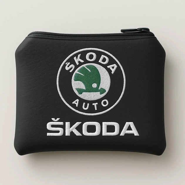 Ключница с логотипом SKODA (до 2010) на молнии из экокожи размером 14х10 см - Фото 1 Ключница с логотипом SKODA (до 2010) на молнии из экокожи размером 14х10 см - изображение 1