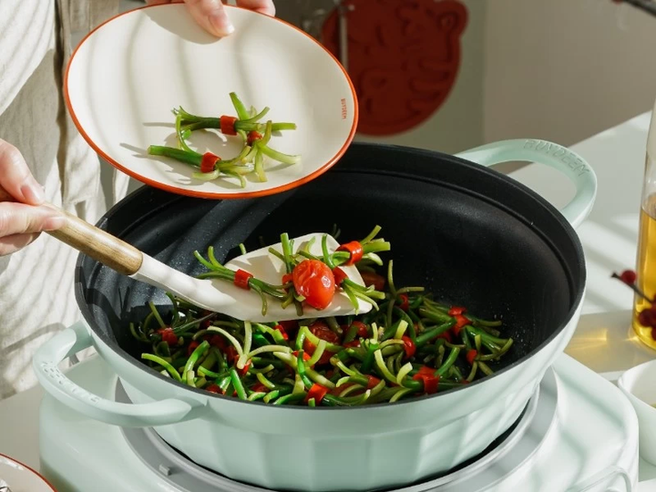 Каструля Buydeem емальована алюмінієва зі скляною кришкою Cozy Greenish 3.8 л (6950386614831) - зображення 7