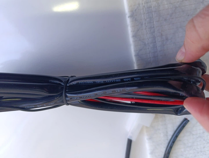 Подогрев сиденья автомобиля Fiber (QLineUNI-U01) - Фото 4 Подогрев сиденья автомобиля Fiber (QLineUNI-U01) - изображение 4