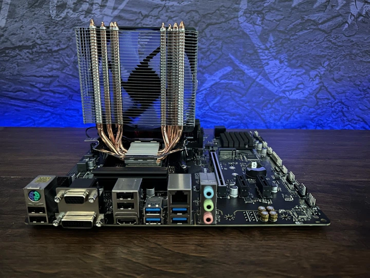 Игровой комплект: материнская плата B550M + AMD Ryzen 5 5600 +