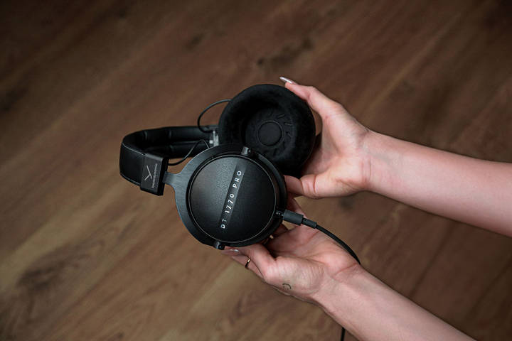 Słuchawki Beyerdynamic DT 1770 Pro MK II (43000257) - obraz 4