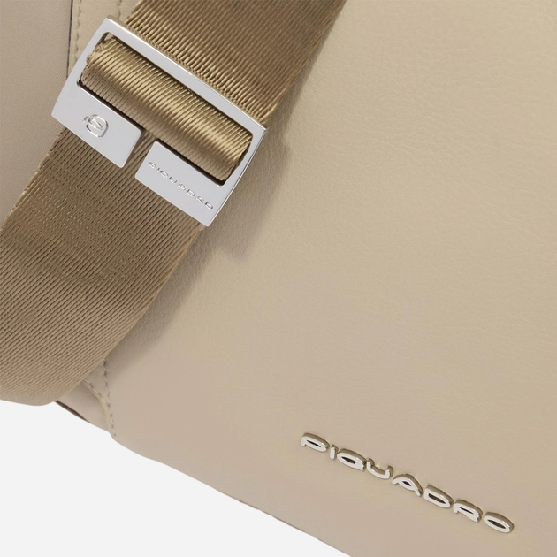 Torba na ramię damska materiałowa Piquadro BD6658W92T/BE Beżowa - obraz 5