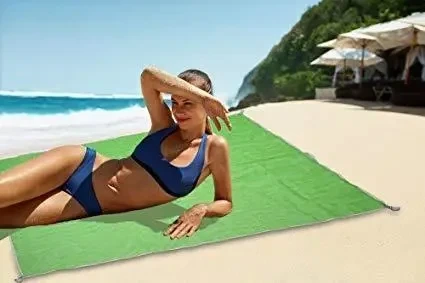 Покрывало пляжное анти песок Sand Free Mat 2х1,5 м Зеленый - Фото 9 Покрывало пляжное анти песок Sand Free Mat 2х1,5 м Зеленый - изображение 9