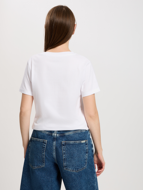 T-shirt damski bawełniany w serek Cross Jeans 56166-008 S Biały (8697319731910) - obraz 2