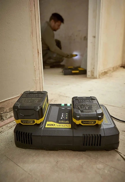 Зарядное устройство и 2 аккумулятора Stanley FATMAX 20 В, 4 A SFMCB24 - Фото 4 Зарядное устройство и 2 аккумулятора Stanley FATMAX 20 В, 4 A SFMCB24 - изображение 4